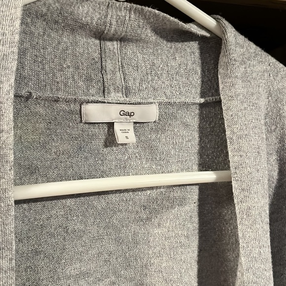 Gap Cardigan Sweater - Picture 2 of 3